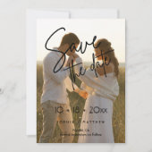 Moderne handgetekende trouwfoto Save The Date (Voorkant)
