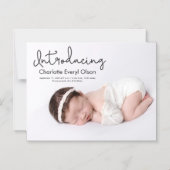Moderne handlettering foto baby meisje Introductie Magnetische Uitnodiging (Voorkant)