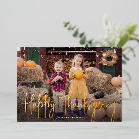 Moderne handtekening script Happy Thanksgiving Fot Folie Feestdagenkaart (Staand Voorkant)