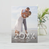 Moderne Happy Nieuwjaarsfoto Feestdagenkaart (Staand voorkant)