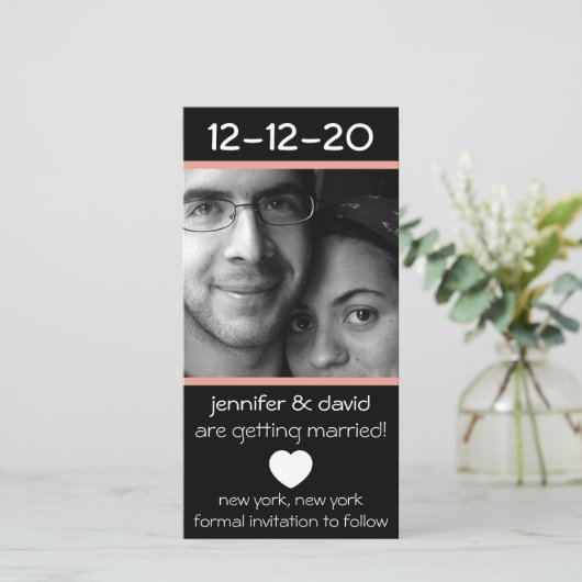 Moderne Hart Save The Dates (Perzik) Date (Staand voorkant)
