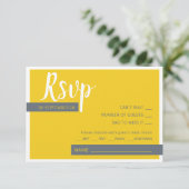 Moderne hedendaagse grijze en gele bruiloft met mi RSVP kaartje (Staand voorkant)