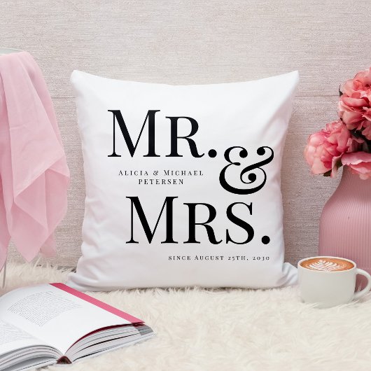 Moderne heer en mevrouw aangepaste naam zwart en w kussen