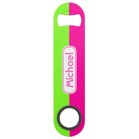 Moderne, heldere, roze, groene monogram speed flessenopener (Voorkant)