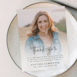 Moderne herdenkingsfoto van de begrafenis bedankkaart