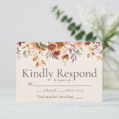 Moderne Herfst Foliage Bloemen Ivoor Bruiloft RSVP Bedankkaart (Staand voorkant)