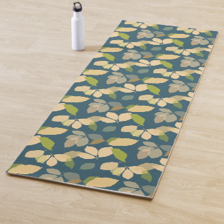 Moderne herfstbladeren met turquoise achtergrond yogamat