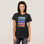 Moderne Herhaalde Tekst Johnnie T-shirt (Voorkant volledig)