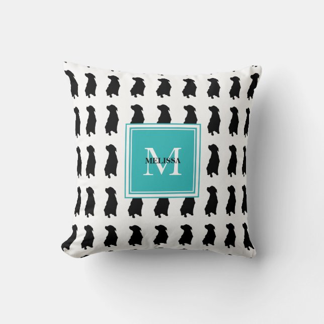 Moderne honden silhouette blauwgroen monogram naam kussen (Voorkant)