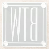 Moderne hoofdletters 3 Initiaal Monogram | Wit op  Glazen Onderzetter (Achterkant)