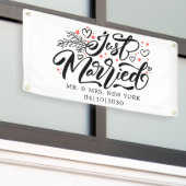Moderne Huwelijksauto Banner Met Hart (Buitenkant Gebouw)