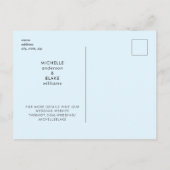 Moderne ijsblauwe monogram trouw 'Save the Date' Briefkaart (Achterkant)