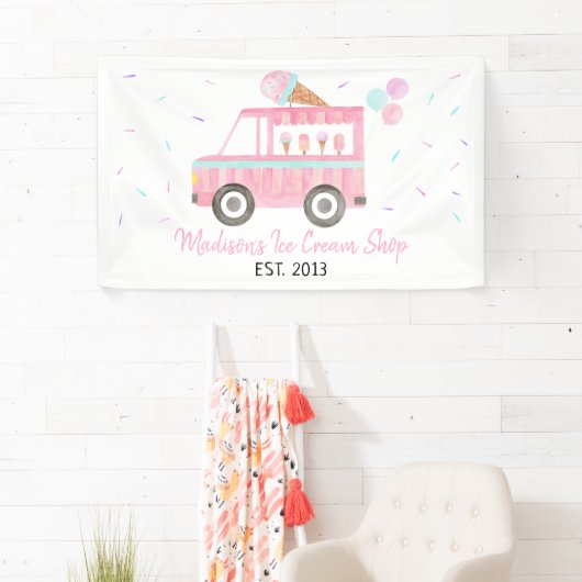 Moderne ijsklok op kermisdag spandoek (Insitu)