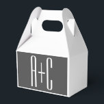 Moderne Initialen voor Koppels | Grijs & Wit Bedankdoosjes<br><div class="desc">Koppels met een moderne en stijlvolle initialen.</div>