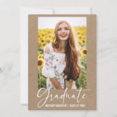 Moderne inktpen kalligrafie Kraft Afstuderen Aankondiging (Voorkant)