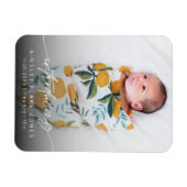 Moderne Introductie Pasgeboren Foto Elegant Script Magneet (Horizontaal)