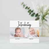 Moderne introductie van het script Twins boy and G Aankondigingskaart (Staand voorkant)