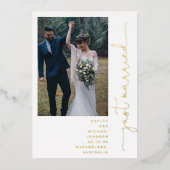 Moderne Just Married Ontvangst Alleen 2 Foto Goud  Folie Uitnodiging (Voorkant)