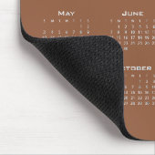 Moderne kalender bruin minimalistisch muismat (Hoek)