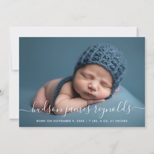 Moderne kalligrafie baby jongen foto collage geboo aankondiging (Voorkant)