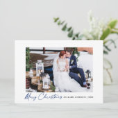 Moderne kalligrafie Blauwe inkt Script bruiloft fo Feestdagenkaart (Staand voorkant)