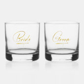 Moderne kalligrafie bruid & bruidegom goud ID1025 Whisky Glas (Voorkant)
