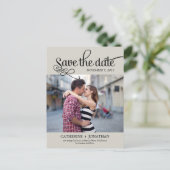 Moderne kalligrafie bruiloft save the date - Khaki Aankondigingskaart (Staand voorkant)
