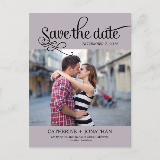Moderne kalligrafie bruiloft Save the date - Plum Aankondigingskaart (Voorkant)
