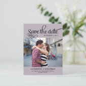 Moderne kalligrafie bruiloft Save the date - Plum Aankondigingskaart (Staand voorkant)