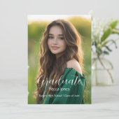 Moderne kalligrafie Foto Afstuderen Uitnodiging (Staand voorkant)