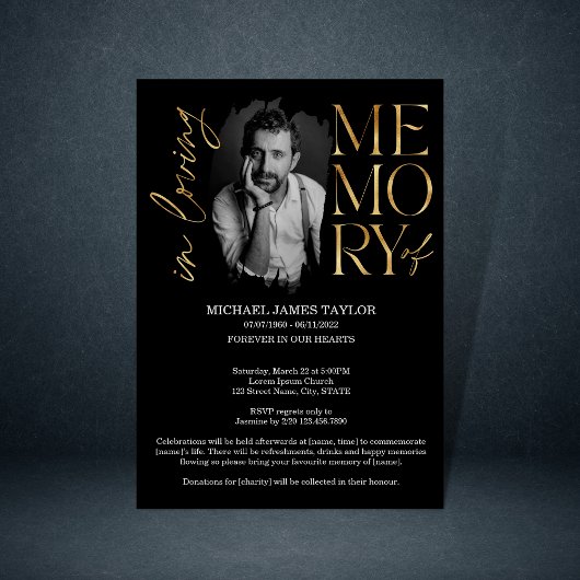 Moderne kalligrafie foto in het houden van geheuge kaart