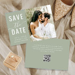 Moderne kalligrafie Groene foto QR-code Save The Date<br><div class="desc">kondig je trouwdag op een mooie en stijlvolle manier aan met onze Boho Save the Date Invitation! Deze moderne kijk op het bohemische thema brengt elementen van bijtende charme en kalligrafische elegantie samen voor een unieke look van jou. De grijze kleur is een mooie en veelzijdige keuze die je een...</div>