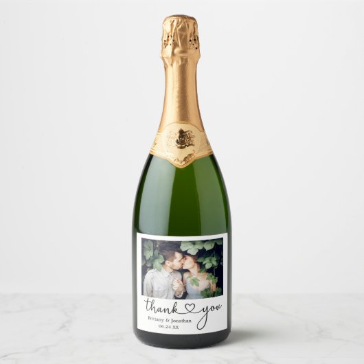 Moderne kalligrafie Hart Foto bruiloft Sparkling Wijnetiket (Voorkant)