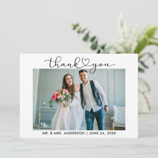 Moderne kalligrafie Heart Script Fotobruiloft Bedankkaart (Staand voorkant)