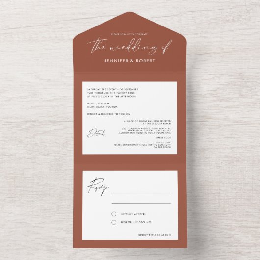 Moderne kalligrafie massief terracotta bruiloft all in one uitnodiging (Binnen)
