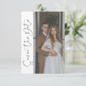 Moderne kalligrafie monogram | Fotobruiloft Save The Date (Staand voorkant)