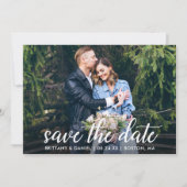 Moderne kalligrafie Paar Photo Wedding Wood Save The Date (Voorkant)