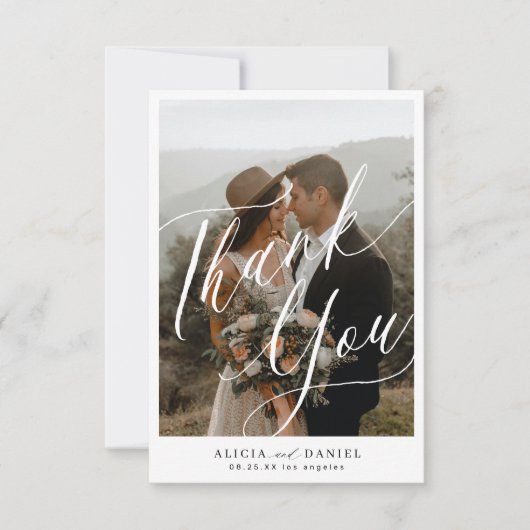 Moderne kalligrafie script 2 foto's bruiloft bedankkaart (Voorkant)
