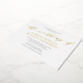 Moderne kalligrafie script bruiloft wit + goud folie uitnodiging (Gedraaid)