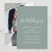 Moderne kalligrafie Script Sage Groene foto bruilo Kaart (Voorkant / Achterkant)