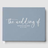 Moderne kalligrafie Stoffig Blauw Bruiloft Gastenboek (Voorkant)