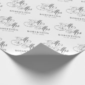 Moderne kalligrafie tijdloze zwart-wit bruiloft cadeaupapier (Hoek)