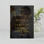 Moderne kalligrafie V2 Fotobruiloft donker Folie Uitnodiging (Staand Voorkant)