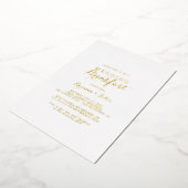 Moderne kalligrafie Weddenschap Breakfast Gold Folie Uitnodiging (Gedraaid)