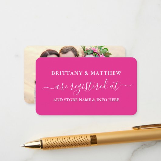 Moderne kalligrafie Weddenschap Foto Hot Pink Informatiekaartje (Voorkant / Achterkant in situ)