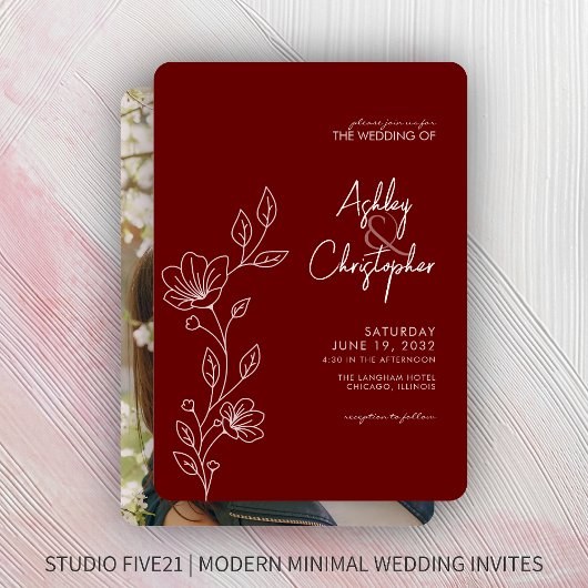 Moderne karmozijnrode blad omlijning foto bruiloft kaart