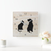 Moderne kattehond silhouettes pets houten achtergr vierkante klok (Huis)