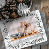 Moderne kerstavond en botanische bessen feestdagenkaart