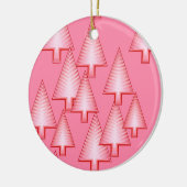 Moderne kerstbomen met metaal - koraalroze keramisch ornament (Links)