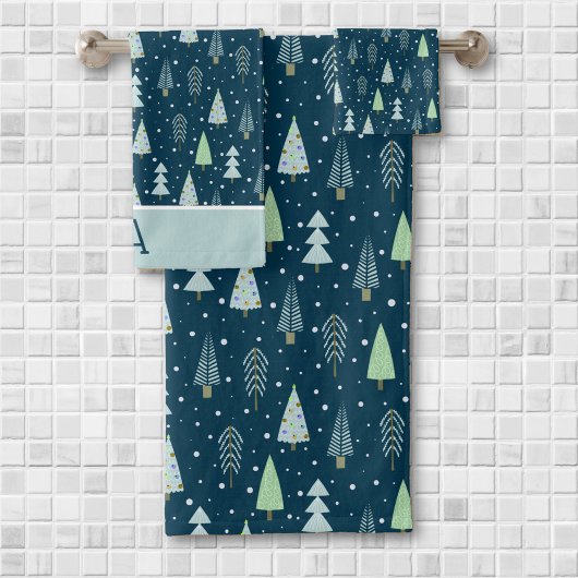 Moderne kerstbomen Monogram Blue Green Bad Handdoek